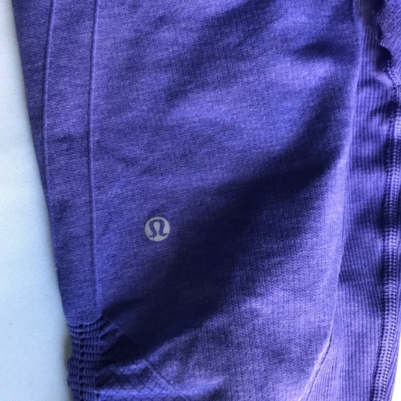 Lululemon leggings - Picture 3 of 4